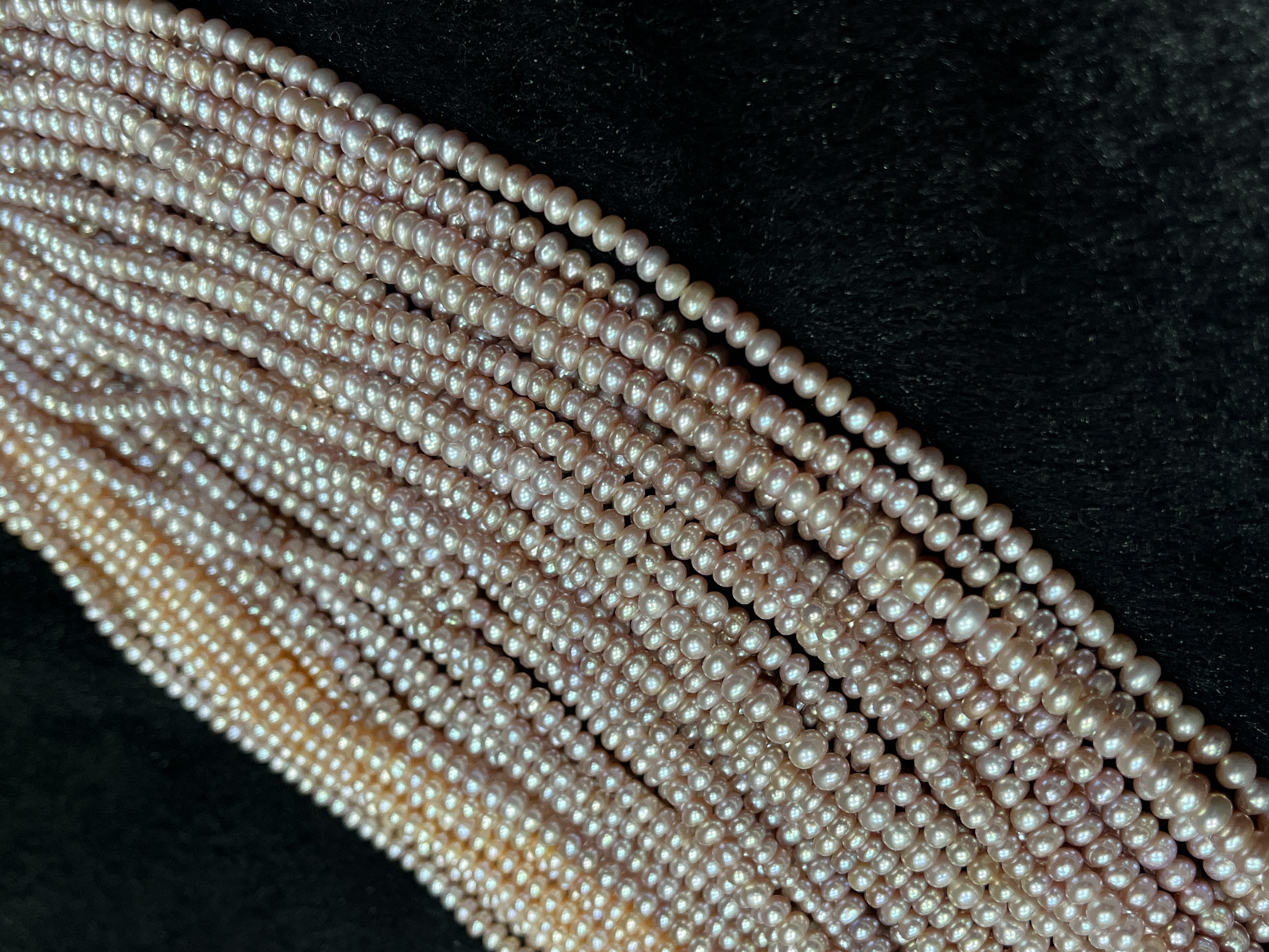 Flat Shape Freshwater Pearl – Pink & Peach (aaa Quality)